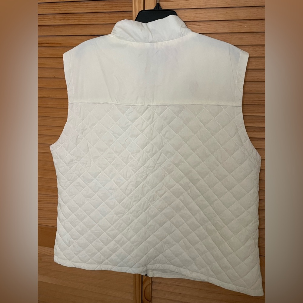 Her Universe | Star Wars Princess Leia Vest | 3/3x - Picture 11 of 16